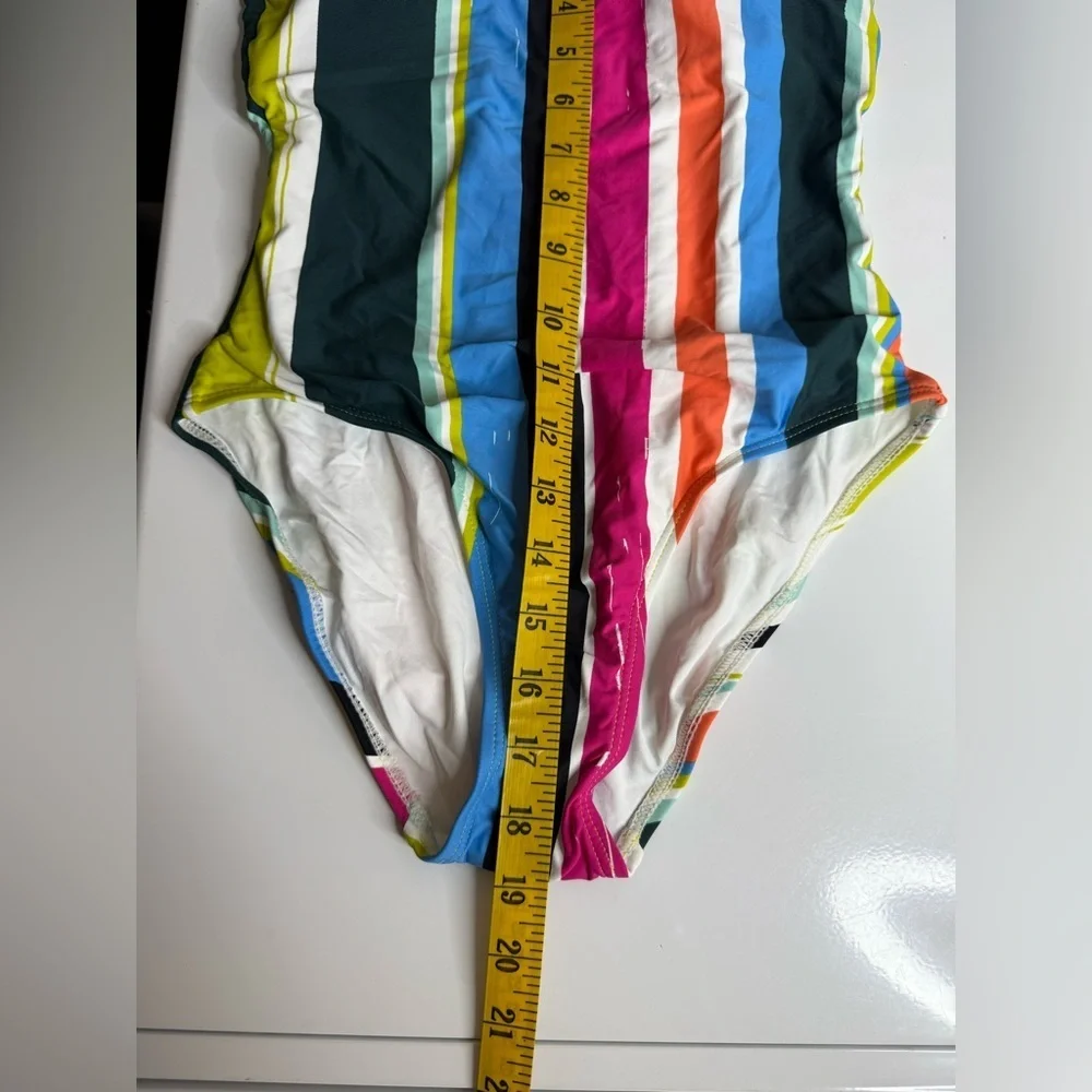 NWT Anne Cole Women’s Clearwater Colorful Stripe One Piece Swimsuit Sz 6